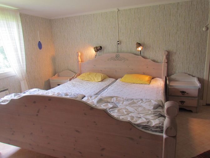 1 Schlafzimmer m. Doppelbett