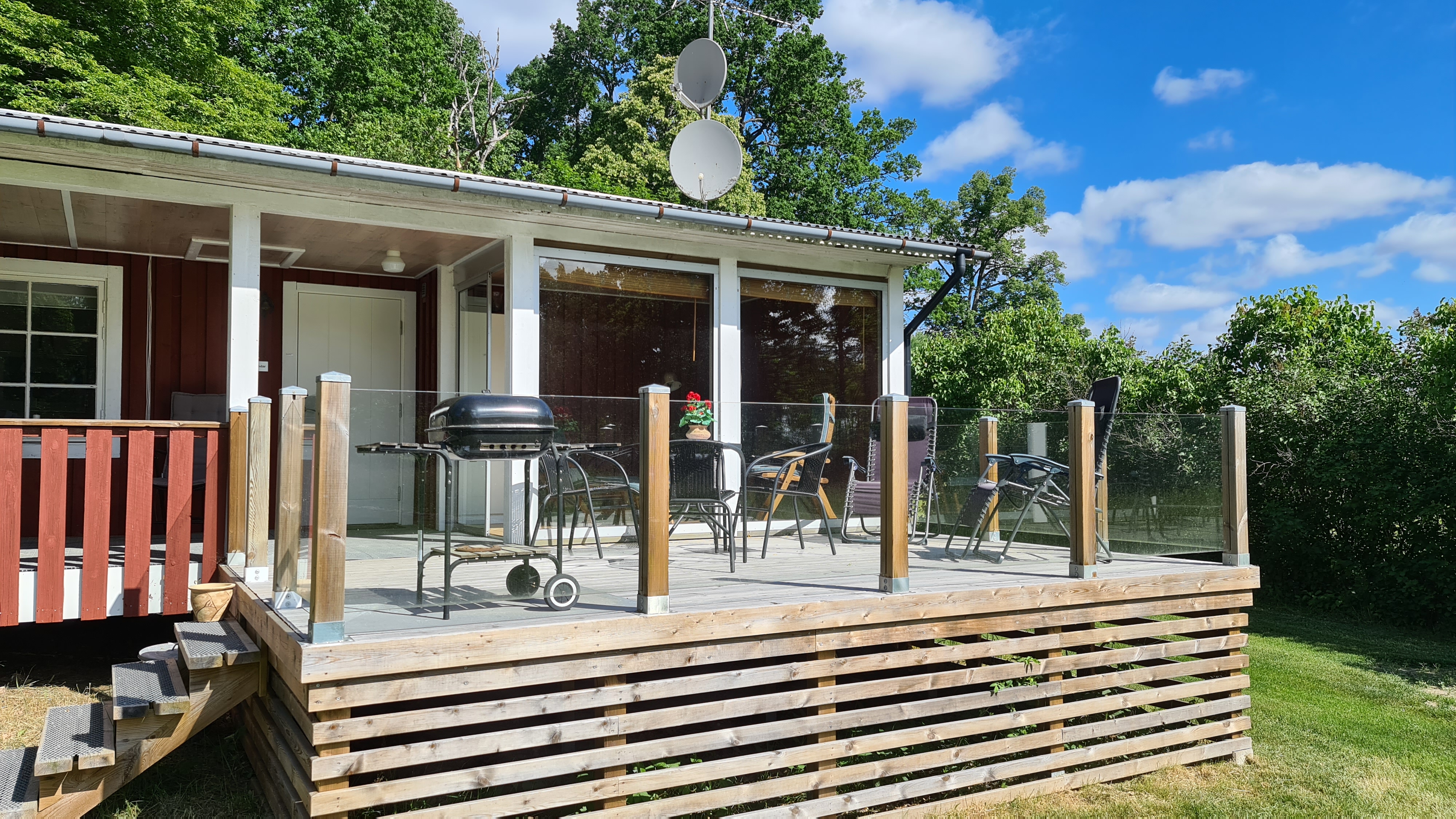 Terrasse und Wintergarten