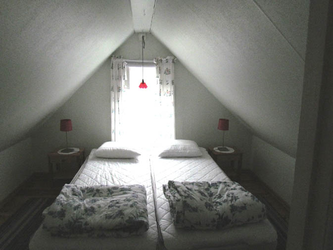 1. Schlafzimmer oben